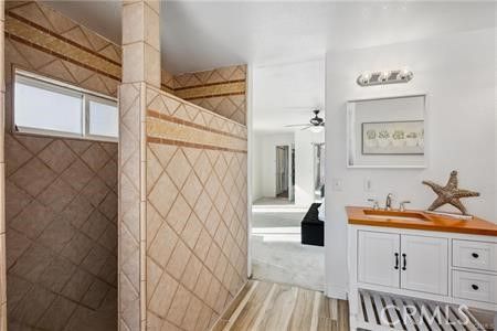 Bathroom, Interior, Wood Texture Flooring