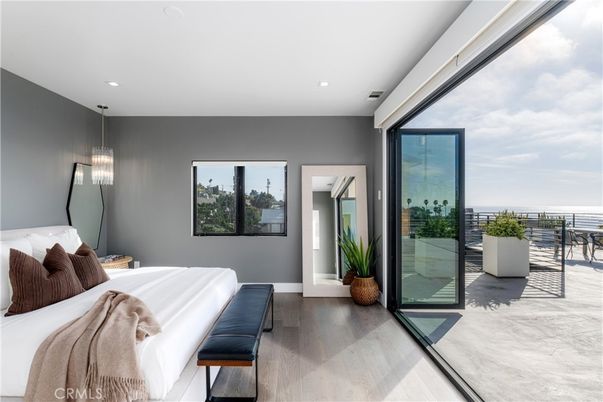 Bedroom, Interior, Pendant Lights, Recessed Lighting, Wood Texture Flooring