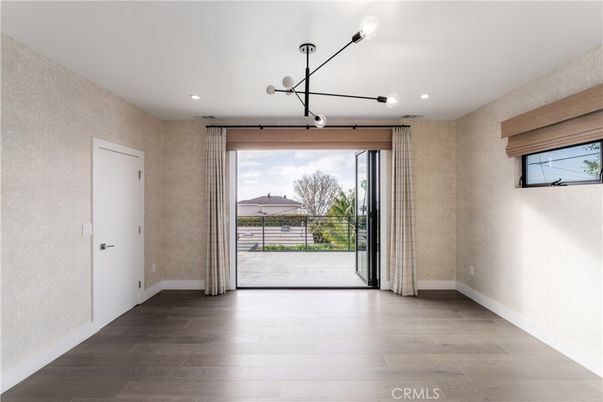 Empty room, Interior, Pendant Lights, Recessed Lighting, Wood Texture Flooring