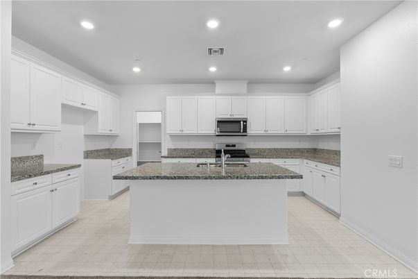 Interior, Kitchen, Recessed Lighting