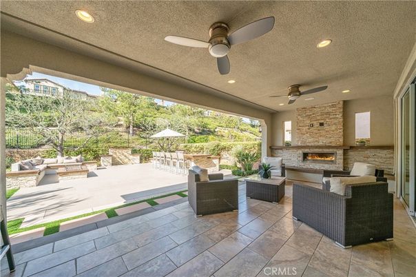 Exterior, Fireplace, Recessed Lighting