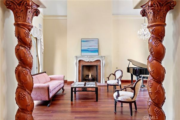 Chandelier, Fireplace, Interior, Piano, Wood Texture Flooring