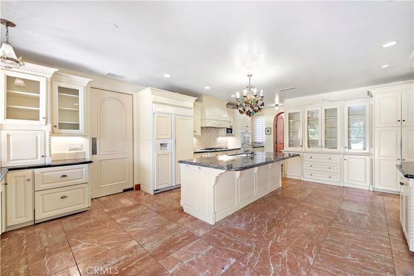 Chandelier, Interior, Kitchen, Pendant Lights, Recessed Lighting, Stainless Steel Appliances