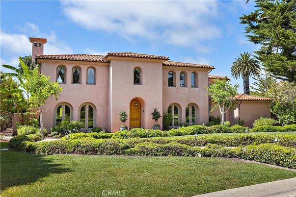 Backyard, Exterior, Facade, Mediterranean