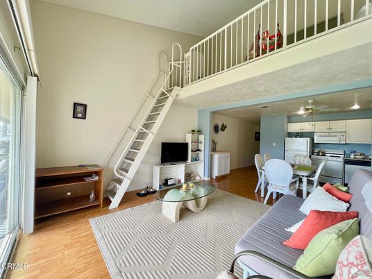Dining room, Interior, Kitchen, Living room, Stainless Steel Appliances, Wood Texture Flooring