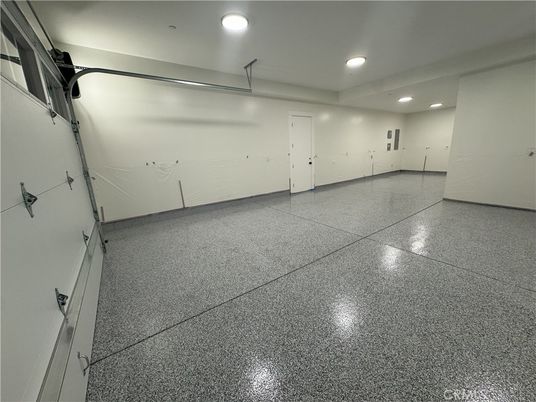 Garage, Interior, Recessed Lighting