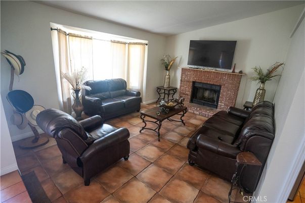 Fireplace, Interior, Living room