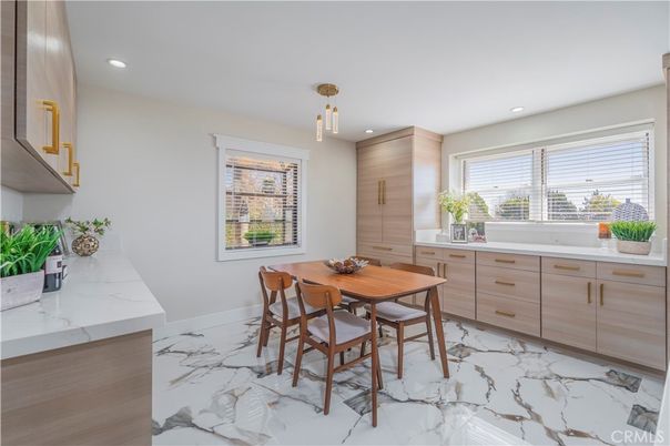 Dining room, Interior, Marble, Pendant Lights, Recessed Lighting