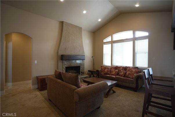 Fireplace, Interior, Living room, Recessed Lighting