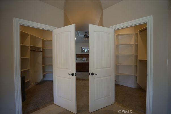 Interior, Walk-in Closets