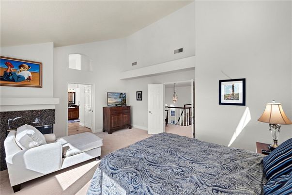 Bedroom, Fireplace, Interior, Pendant Lights
