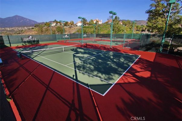 Exterior, Tennis Courts