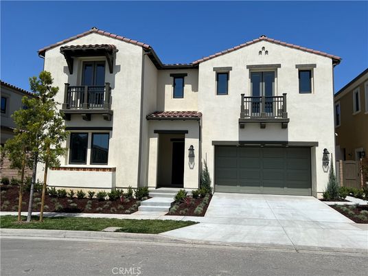 Attached, Exterior, Facade, Spanish Mediterranean