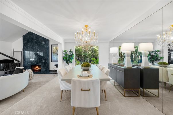 Chandelier, Dining room, Fireplace, Interior, Living room, Piano