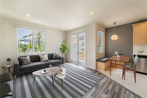 Dining room, Interior, Living room, Pendant Lights, Recessed Lighting, Wood Texture Flooring