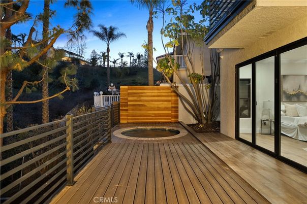 Exterior, Wood Texture Flooring