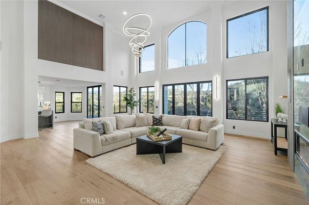 Interior, Living room, Pendant Lights, Recessed Lighting, Wood Texture Flooring