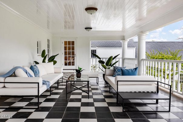 Interior, Living room