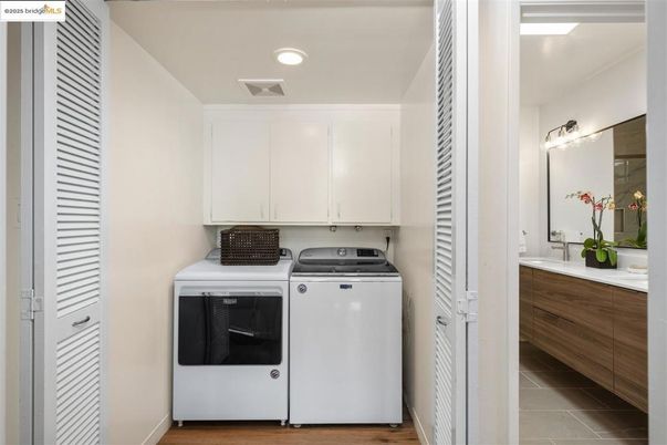 Interior, Recessed Lighting, Utility Closets, Washer