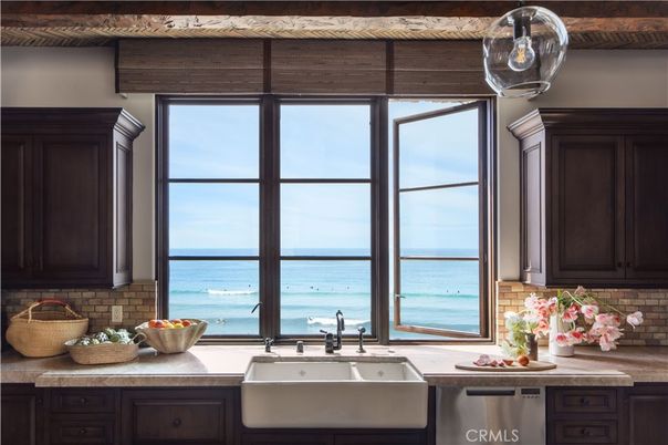 Interior, Kitchen, Stainless Steel Appliances, Water