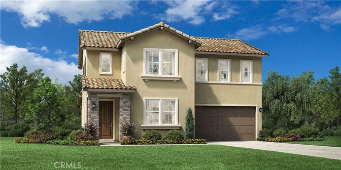 Attached, Exterior, Facade, Mediterranean