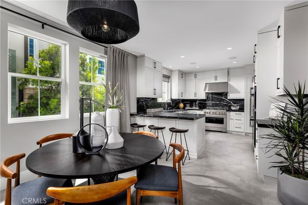 Dining room, Interior, Kitchen, Recessed Lighting, Stainless Steel Appliances