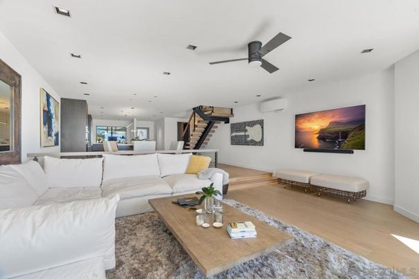 Dining room, Fitness Equipment, Interior, Living room, Recessed Lighting, Wood Texture Flooring