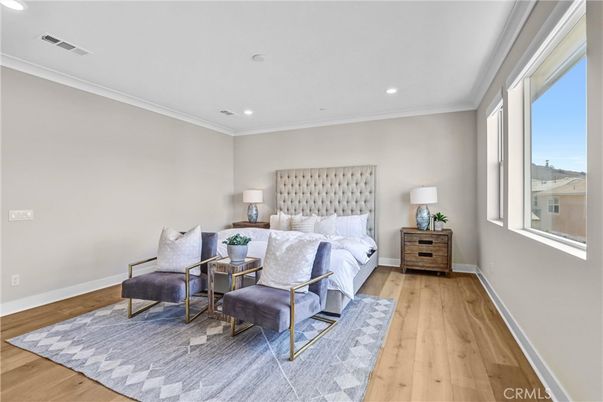Bedroom, Interior, Recessed Lighting, Wood Texture Flooring
