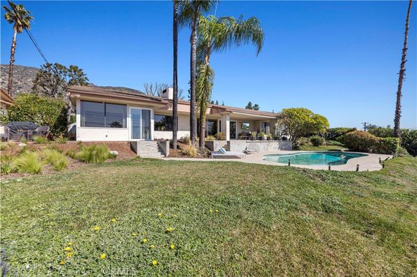 Backyard, Exterior, Pool