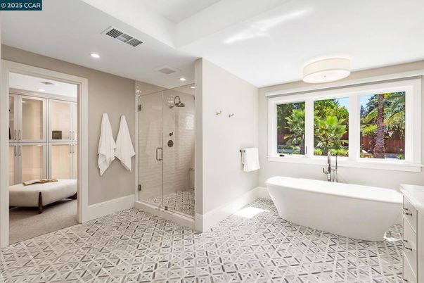 Bathroom, Free Standing Baths, Glass Shower, Interior, Recessed Lighting
