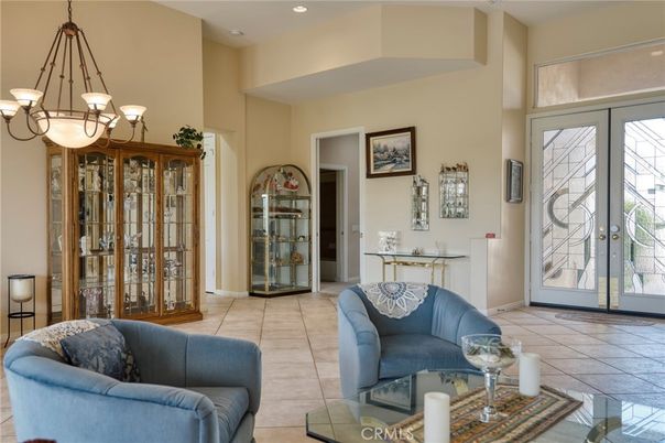 Interior, Living room, Pendant Lights, Recessed Lighting