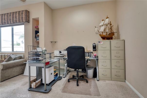 Home Office, Interior