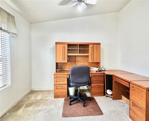Home Office, Interior