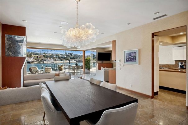Chandelier, Dining room, Interior, Living room, Recessed Lighting, Water