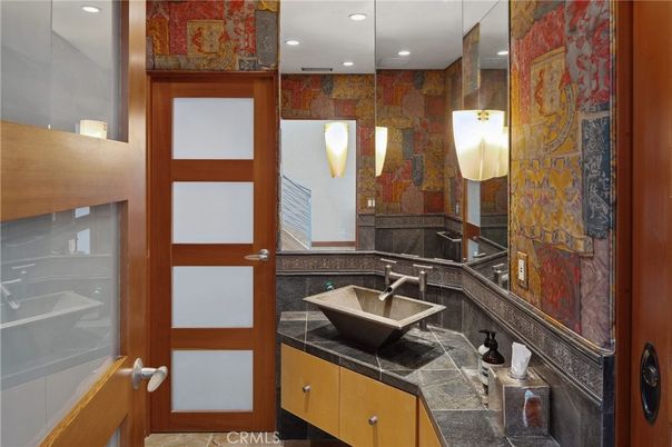Bathroom, Interior, Recessed Lighting, Tile Countertops