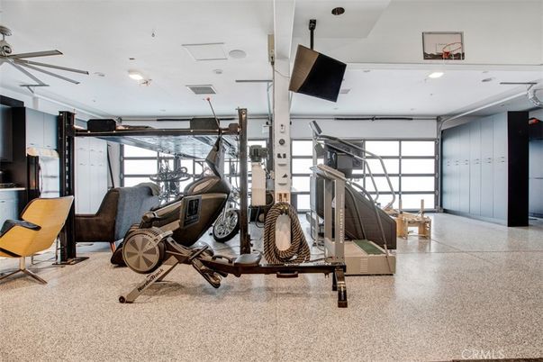 Fitness Equipment, Interior, Recessed Lighting