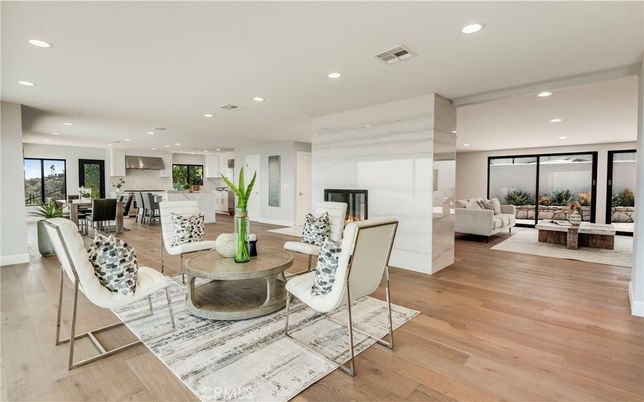 Dining room, Interior, Kitchen, Living room, Recessed Lighting, Wood Texture Flooring