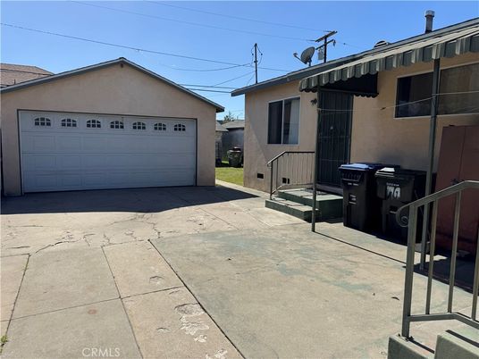 Detached Garage, Exterior