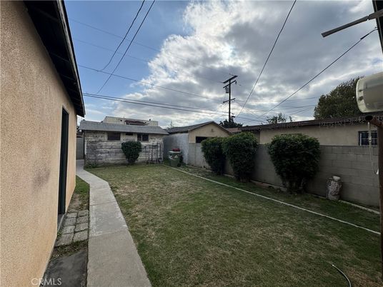 Backyard, Exterior