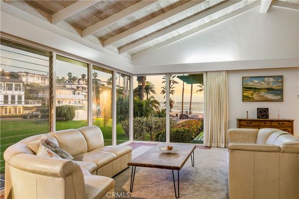 Interior, Living room, Sun Room, Wooden Ceilings