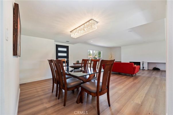 Chandelier, Dining room, Interior, Living room, Recessed Lighting, Wood Texture Flooring