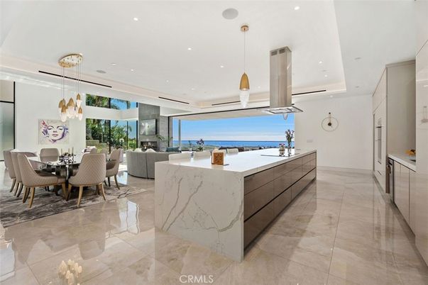 Dining room, Interior, Kitchen, Living room, Pendant Lights, Recessed Lighting, Water