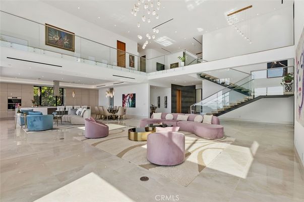 Dining room, Interior, Living room, Pendant Lights, Recessed Lighting