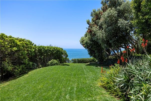 Backyard, Exterior, Water