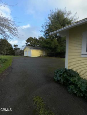 Backyard, Detached Garage, Exterior