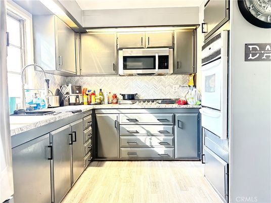 Interior, Kitchen, Stainless Steel Appliances, Wood Texture Flooring