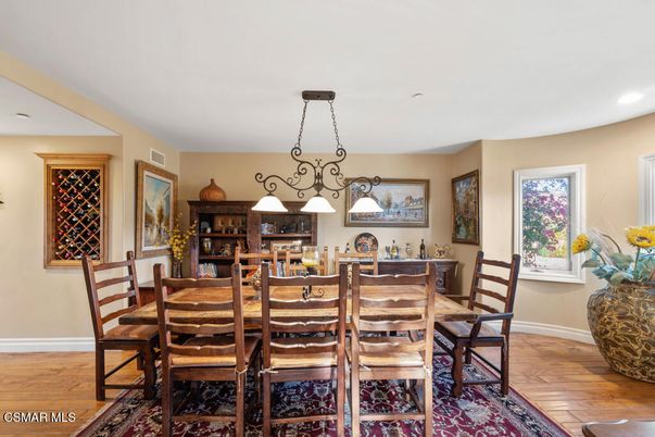 Chandelier, Dining room, Interior, Recessed Lighting, Wood Texture Flooring
