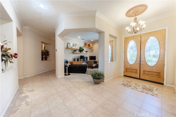 Chandelier, Interior, Recessed Lighting
