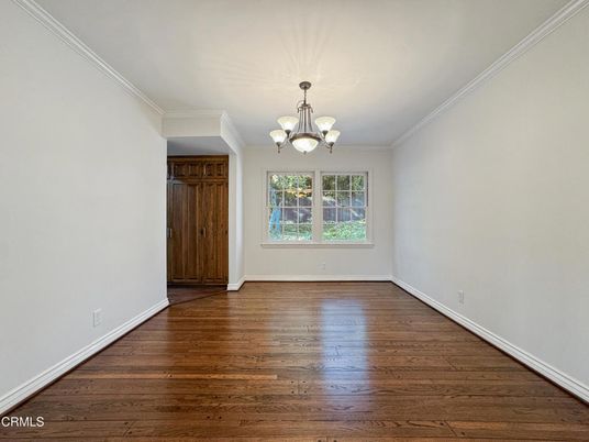 Chandelier, Empty room, Interior, Wood Texture Flooring