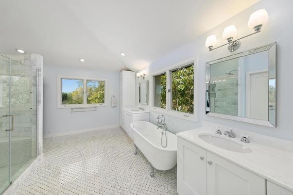 Bathroom, Dual Sink Vanities, Free Standing Baths, Glass Shower, Interior, Recessed Lighting